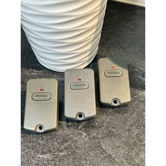 Remote for GTO Mighty Mule Gate Opener Transmitter Control Gray‎ - Picture 1 of 3
